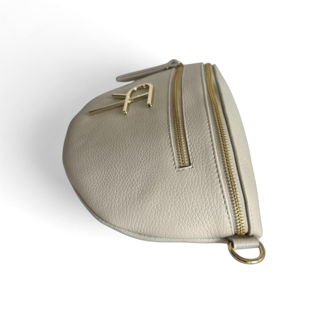 Lady Ischia Monogram